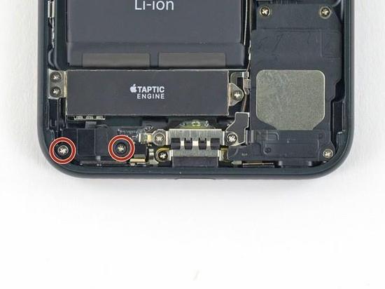 iPhone 7气压计位置