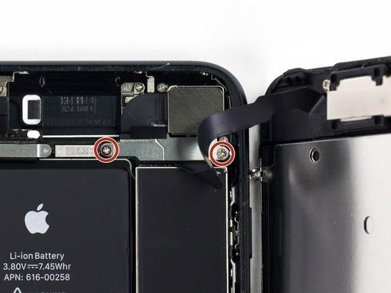 iPhone 7顶部排线