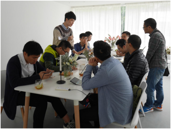 抽獎(jiǎng)拍照 下次再戰(zhàn)