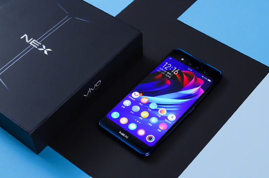 看点十足!vivo NEX双屏版亮相TGC2019引爆现场