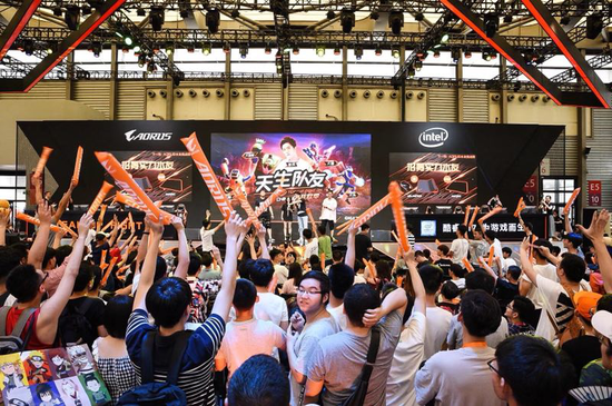 AORUS����2019ChinaJoy�������ʣ�������������������