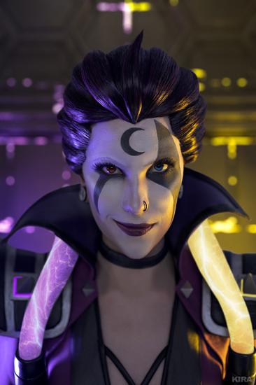 ����˹��ŮCOS�������ȷ桷Ī���� ���а����ԭ