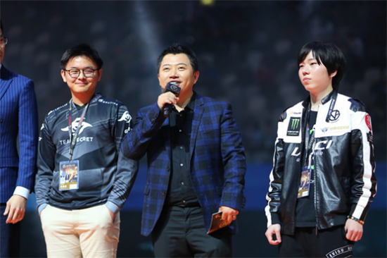 Paparazi灬已于DOTA2亚洲邀请赛SOLO赛上收获两次冠军奖杯