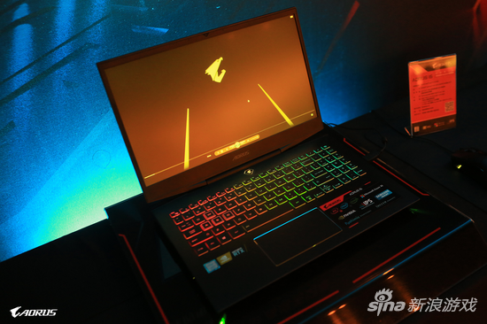 2019AORUS˼Բ