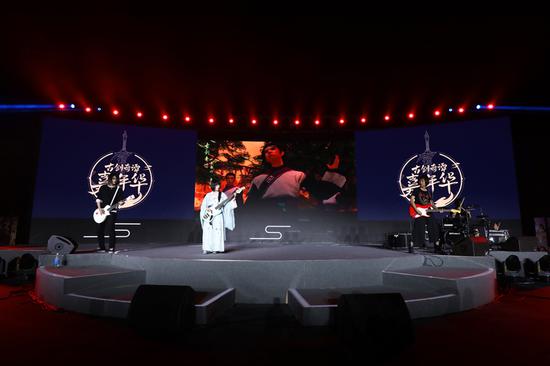 张小她团队现场的精彩演绎