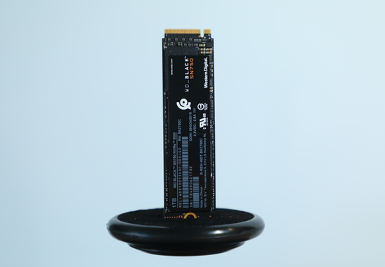 <WD_BLACK SN750 NVMe SSD>