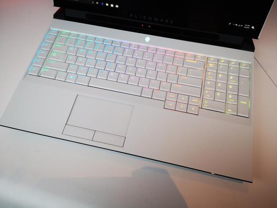 ܼɢ Alienware Area-51mϷ