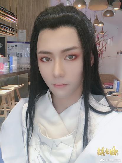 Real青泉小哥，还原星术的俊逸帅气