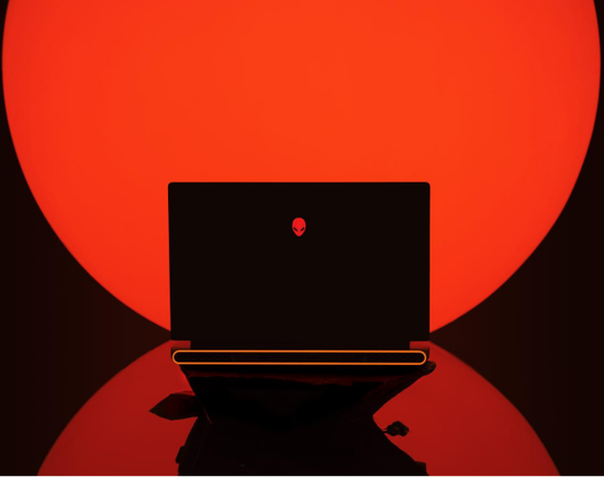 全新ALIENWARE m15 R5锐龙版，解锁驾驭硬核游戏的所有姿势