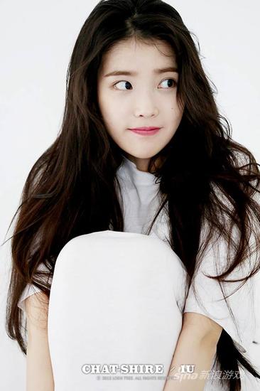 IU