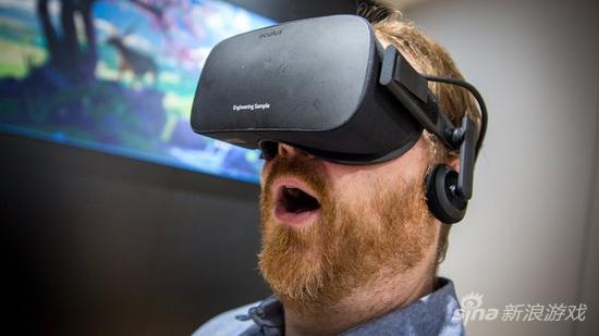 如何应付虚拟现实设备引发的眩晕头痛