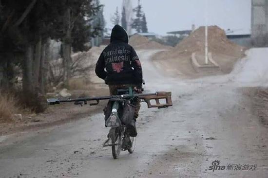 我有姿势我自豪每日囧吐槽:对开胸毛衣的幻想