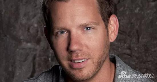 《战争机器》之父Cliff Bleszinski