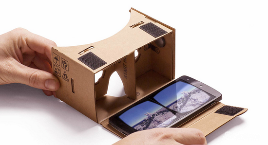 当然纸糊的VR你还需要一个不错的手机