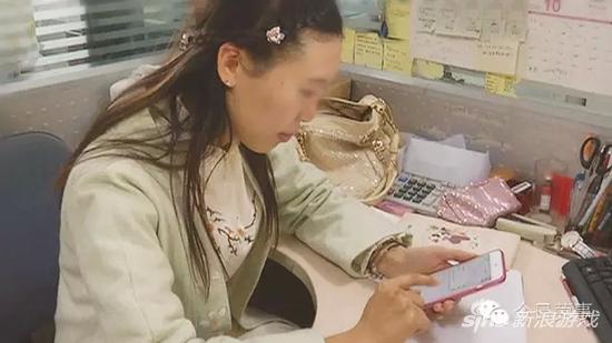 熊孩子用母亲手机偷录指纹 游戏买装备花一万