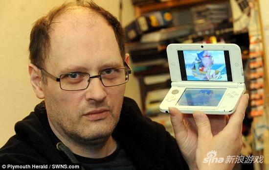 英国老爹买二手3DS回家 发现装满不可描述内容