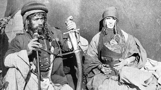 回顾一战历史长河 逐帧分析《战地1》一战武器