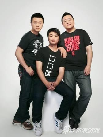 钛度科技的三位联合创始人 Sky 杨沛常驻上海 余孟瑶常驻深圳