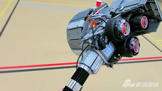 《守望先锋》火箭大锤乐高版 能挥舞不怕熊孩子