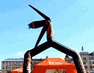 非常像……韩国女团的 舞蹈