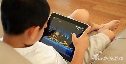 8岁熊孩子玩游戏买装备充6700 母亲懊悔卖账