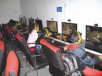 英国广播公司:富孩子上网更愿学习 穷孩子更爱