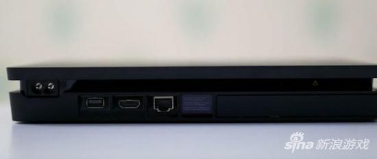 ps4 slim后面板接口
