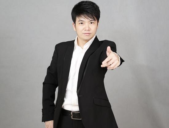 海量豪礼送的就是你 王者荣耀裴小峰虎牙直播首秀-新浪电竞-最专业的电竞媒体-赛事直播报道-新浪电子竞技