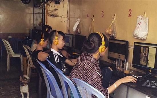 全世界网吧对比:中国网咖最幸福 日本最压抑-新