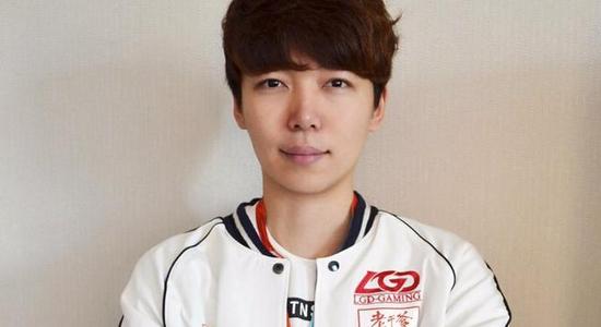 厂长安掌门领衔 盘点LOL高龄的追梦选手_玩