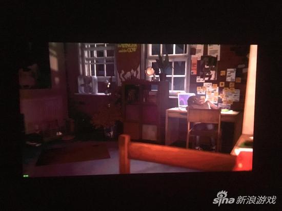 索尼便携投影仪MP-CL1A评测:专为躺床看片打