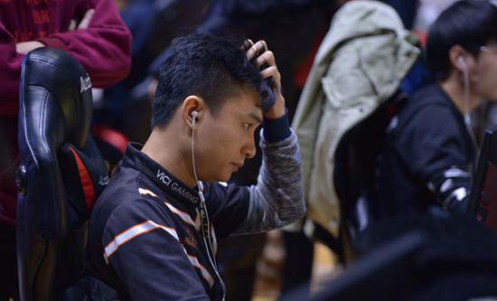 WCA总决赛CSGO:天禄与VG共进半决赛-新浪