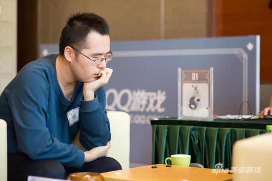 图6：中国第15位围棋世界冠军 柁嘉熹