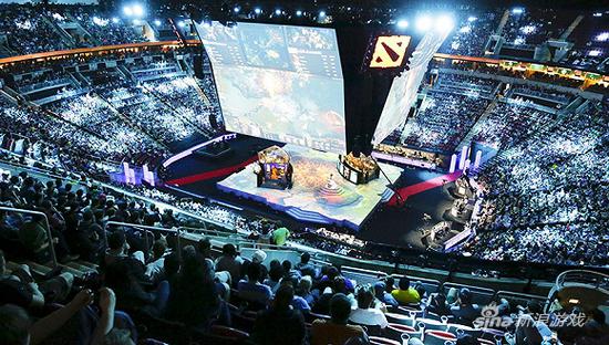 打游戏还有钱赚 为何大多退役电竞选手选择直播