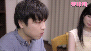 告诉我菜叶上是什么肉?!