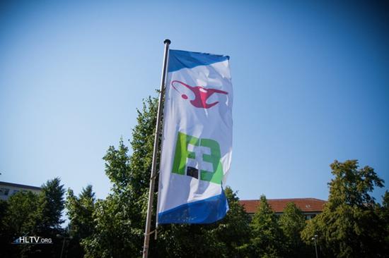 Mouz��F3��ͬ�M����Major