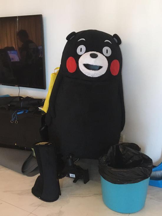 上海对外经贸大学电竞调研团队实地参观iG俱乐