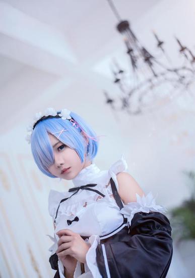 《re:从零开始的异世界》双子女仆拉姆蕾姆cos