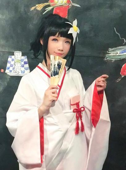 火影忍者雏田COS 这个太子妃装扮给满分