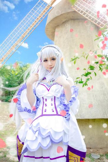 cosplay角色推荐 可爱,cosplay角色推荐可爱 艾米莉亚cos精选 可爱小精灵