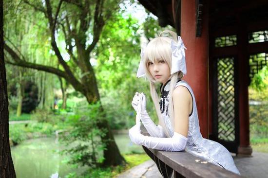 缘之空穹妹COS 白丝白旗袍