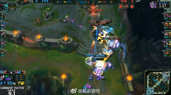 FPX VS RW 1:0 FPX获得胜利