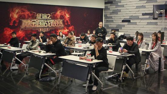 首轮参赛指挥参加赛程赛制培训