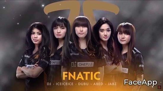《DOTA2》本子敌法师“性转”身心掀起女装风 TI9定妆照选手集体被恶搞“娘化”