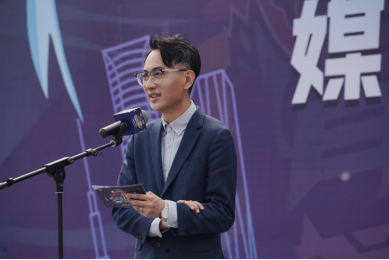 欢乐谷×RNG《 电竞青年说》开赛在即 传递正能量