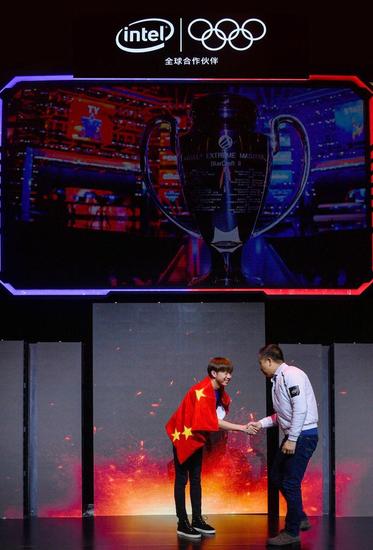 获胜选手李培楠将代表中国参加英特尔极限大师赛平昌电子竞技锦标赛