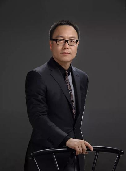完美世界CEO萧泓