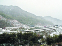 近年最强寒潮将携风雨袭粤 中北部有冰冻粤北有雨夹雪