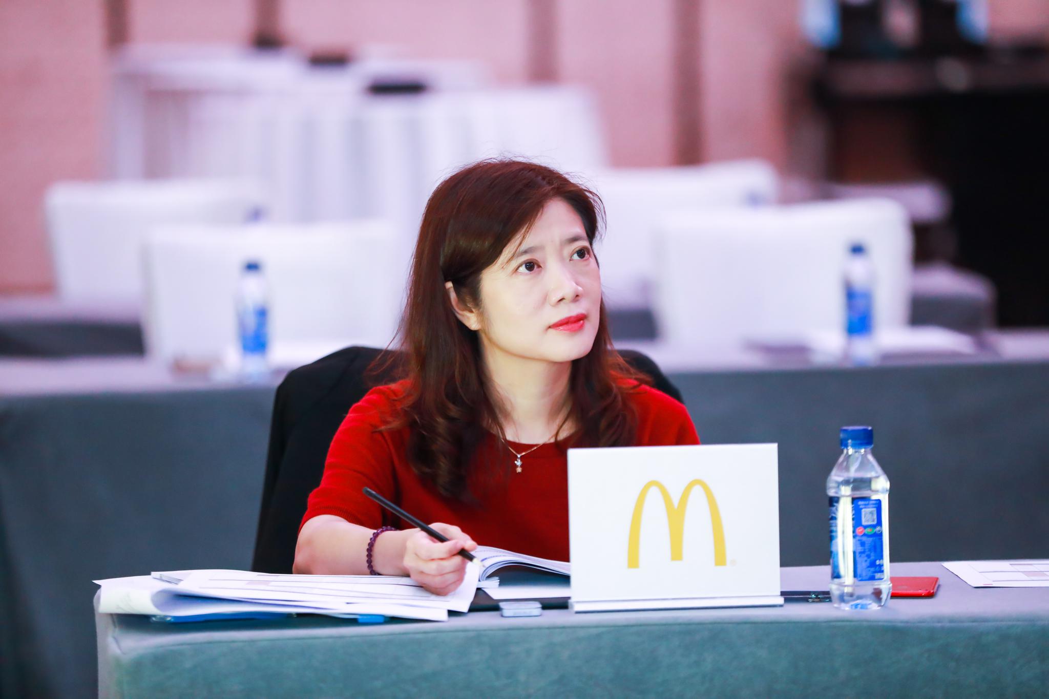 杜佩仪,麦当劳商业支持中心财务营运总监