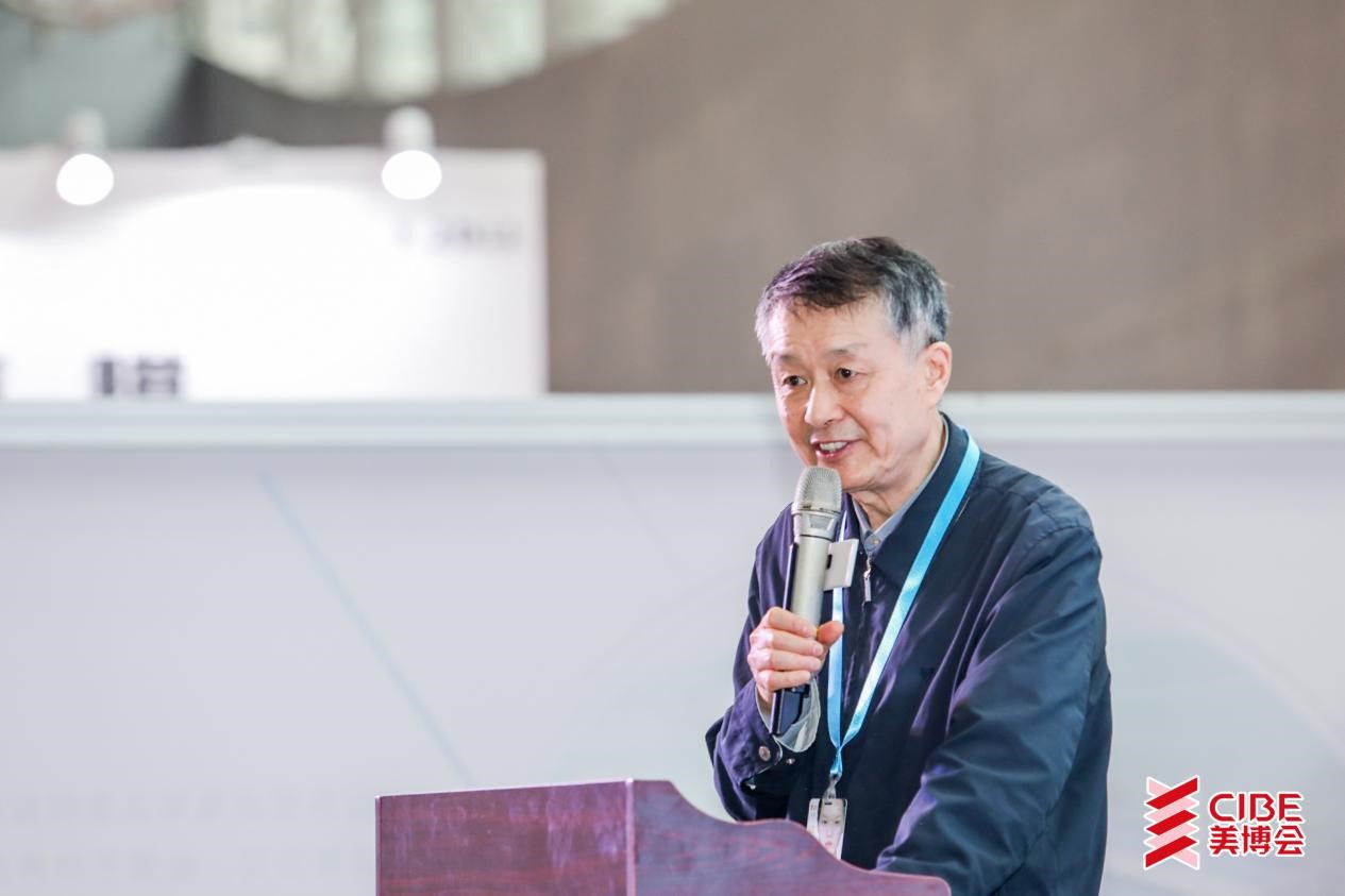 中国保健协会常务副会长黄建生